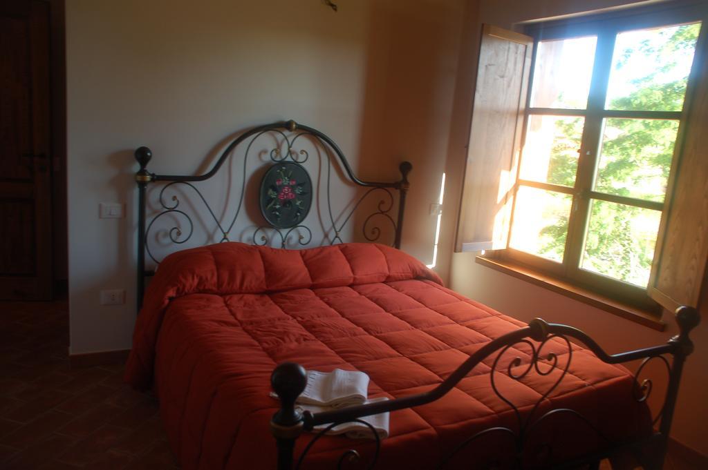 Agriturismo Il Poderetto Licciana Nardi Zimmer foto